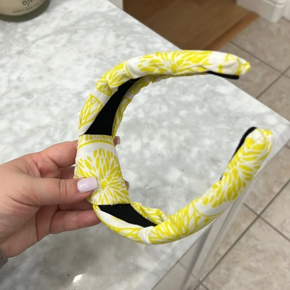 NEW Victoria Dunn Lemon Print Headband